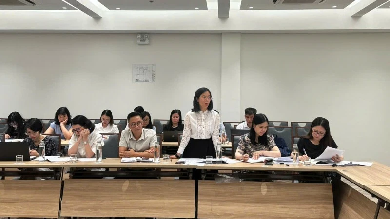 Hướng tới cung cấp dịch vụ công trực tuyến toàn trình trong đăng ký biện pháp bảo đảm Hướng tới cung cấp dịch vụ công trực tuyến toàn trình trong đăng ký biện pháp bảo đảm