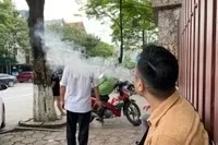 Hút thuốc lá điện tử có thể bị phạt tới 5 triệu đồng Hút thuốc lá điện tử có thể bị phạt tới 5 triệu đồng