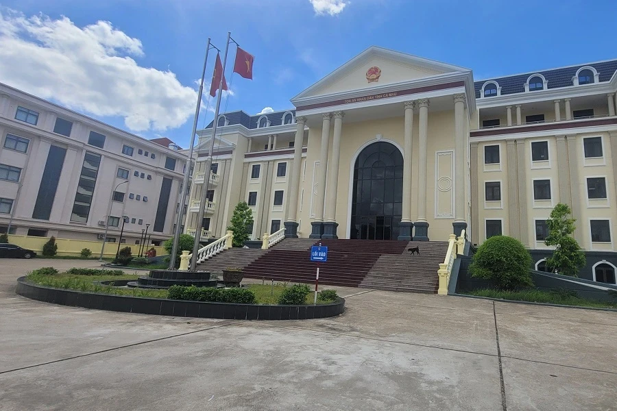 Huỷ bản án 11 năm tù đối với cựu Phó giám đốc Dương Tấn Thiện, Bạc Liêu Huỷ bản án 11 năm tù đối với cựu Phó giám đốc Dương Tấn Thiện, Bạc Liêu
