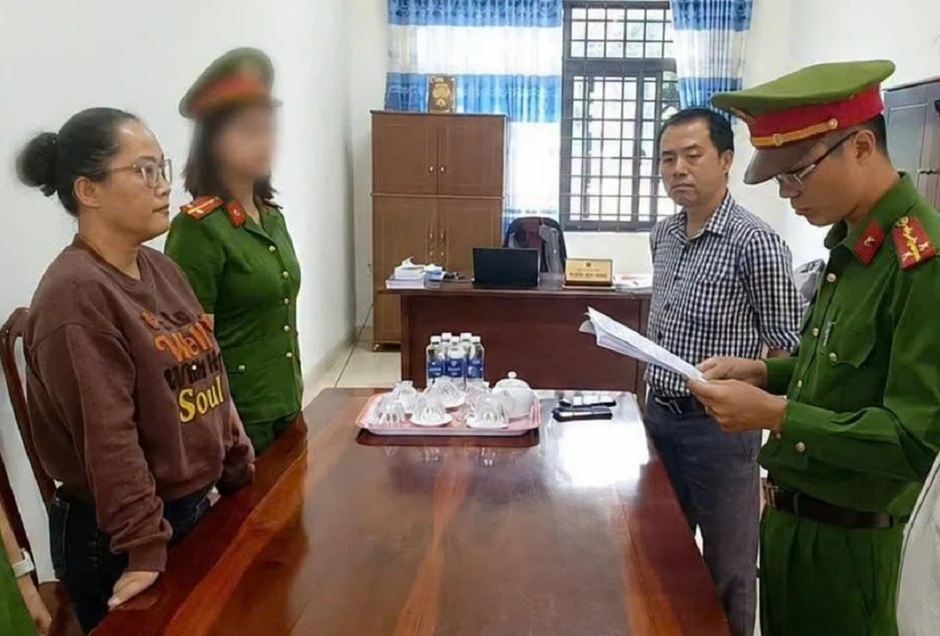 Huy động 14 tỷ đồng để 'cho vay đáo hạn ngân hàng' rồi chiếm đoạt Huy động 14 tỷ đồng để 'cho vay đáo hạn ngân hàng' rồi chiếm đoạt