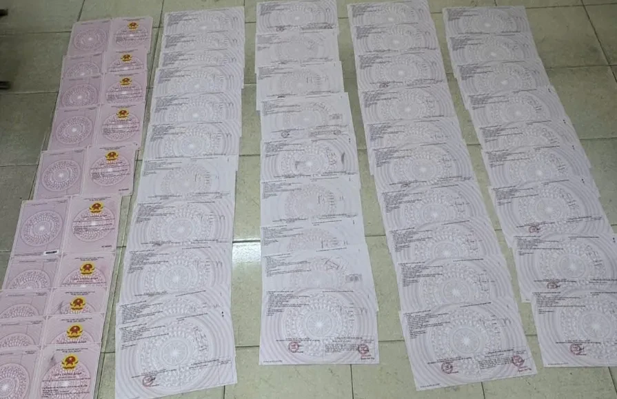 Huy động vốn đầu tư bất động sản “lãi cao”, chiếm đoạt gần 180 tỷ đồng Huy động vốn đầu tư bất động sản “lãi cao”, chiếm đoạt gần 180 tỷ đồng