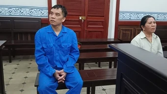 Kẻ môi giới, người mua dâm trẻ dưới 16 tuổi cùng lãnh án