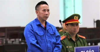 Kẻ vào tù, người suýt chết vì tình nhân 52 tuổi
