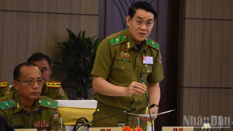 Khai mạc Hội nghị Sơ kết công tác phối hợp phòng, chống ma túy giữa Bộ Công an Việt Nam và Bộ Công an Lào Khai mạc Hội nghị Sơ kết công tác phối hợp phòng, chống ma túy giữa Bộ Công an Việt Nam và Bộ Công an Lào