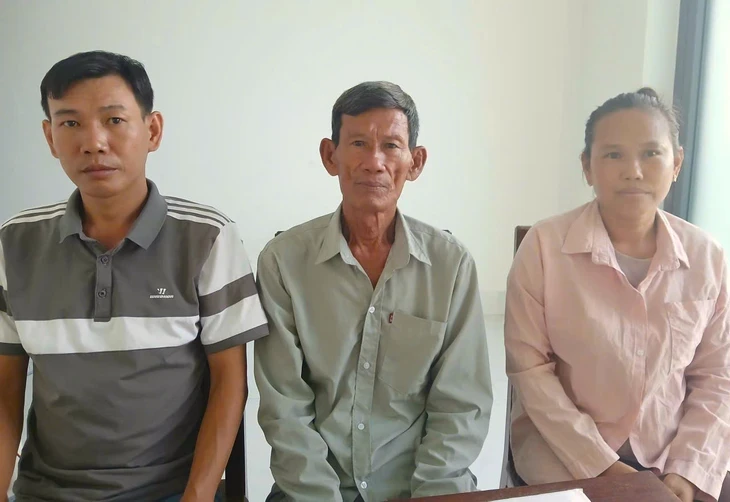 Khánh Hòa giao thanh tra vào cuộc vụ chậm thi hành án dân thắng kiện chính quyền Khánh Hòa giao thanh tra vào cuộc vụ chậm thi hành án dân thắng kiện chính quyền