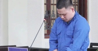 Khất nợ không được, người đàn ông đâm luôn chủ nợ