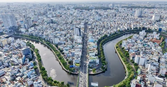 Khơi thông môi trường đầu tư, củng cố niềm tin của Nhân dân vào nền công vụ