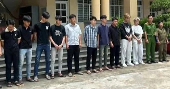 Khởi tố 12 bị can đánh nhau tại quán ăn ở Đồng Nai