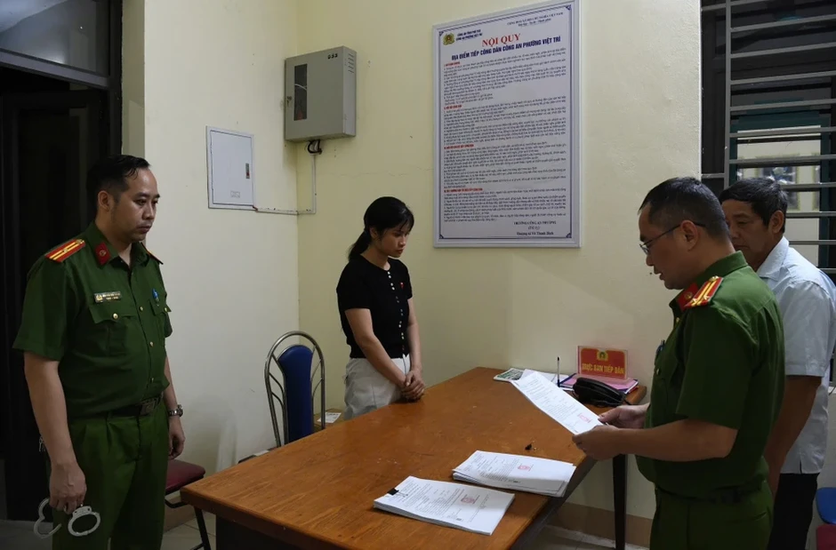 Khởi tố 15 người trong các nhóm ‘xã hội đen’ núp bóng doanh nghiệp Khởi tố 15 người trong các nhóm ‘xã hội đen’ núp bóng doanh nghiệp
