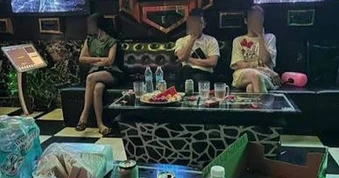 Khởi tố 2 chủ quán karaoke mua bán nữ tiếp viên dưới 16 tuổi