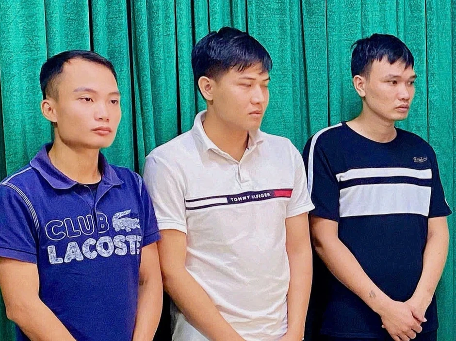 Khởi tố 3 bị can tổ chức kinh doanh tiền điện tử theo mô hình đa cấp Khởi tố 3 bị can tổ chức kinh doanh tiền điện tử theo mô hình đa cấp