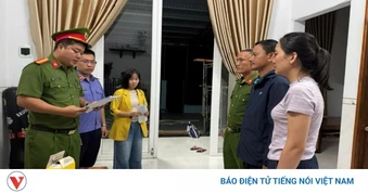 Khởi tố 3 đối tượng đưa, nhận hối lộ để khai thác vàng trái phép