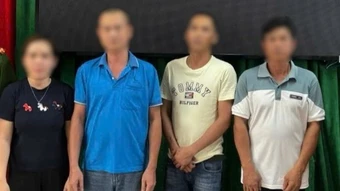 Khởi tố 3 đối tượng giết mổ, tiêu thụ thịt lợn nhiễm bệnh