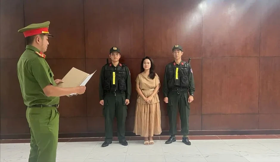 Khởi tố 3 đối tượng xâm phạm quyền tác giả, quyền liên quan Khởi tố 3 đối tượng xâm phạm quyền tác giả, quyền liên quan