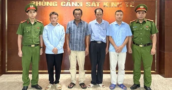 Khởi tố 4 bị can mua bán, đưa heo bị dịch tả châu Phi ra thị trường