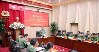 Khởi tố 41 bị can trong vụ gian lận thi tốt nghiệp Trung học phổ thông ở Tuyên Quang