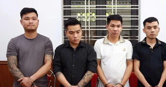Khởi tố 5 đối tượng chở người nước ngoài nhập cảnh trái phép