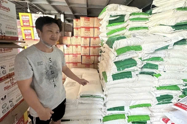 Khởi tố 5 người trong đường dây sản xuất phụ gia thực phẩm giả tại TPHCM