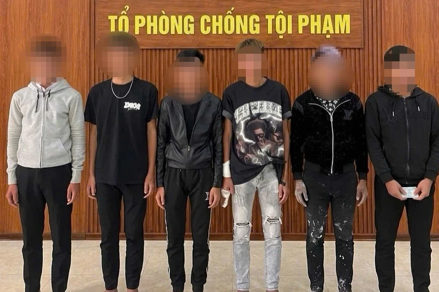 Khởi tố 6 thanh niên hỗn chiến tại quán nước Khởi tố 6 thanh niên hỗn chiến tại quán nước
