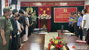 Khởi tố 7 bị can trong vụ án sử dụng mạng máy tính chiếm đoạt tài sản
