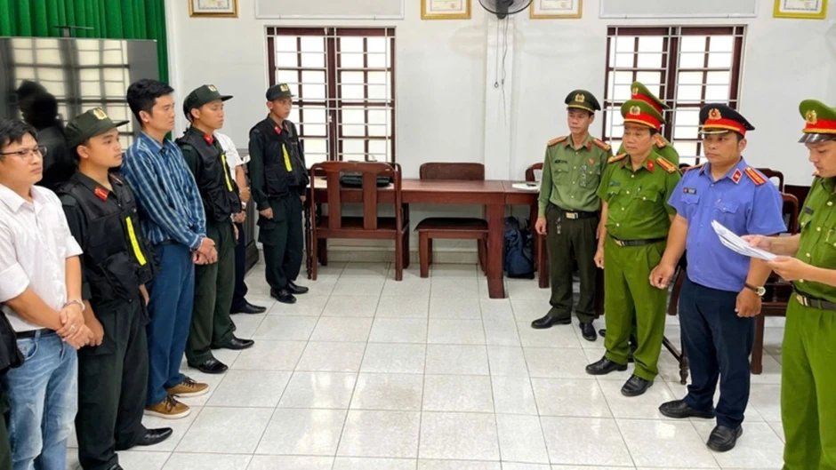 Khởi tố 8 bị can vụ nghiệm thu khống trồng rừng Khởi tố 8 bị can vụ nghiệm thu khống trồng rừng