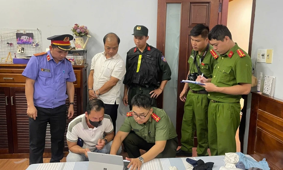 Khởi tố 8 bị can vụ nghiệm thu khống trồng rừng Khởi tố 8 bị can vụ nghiệm thu khống trồng rừng
