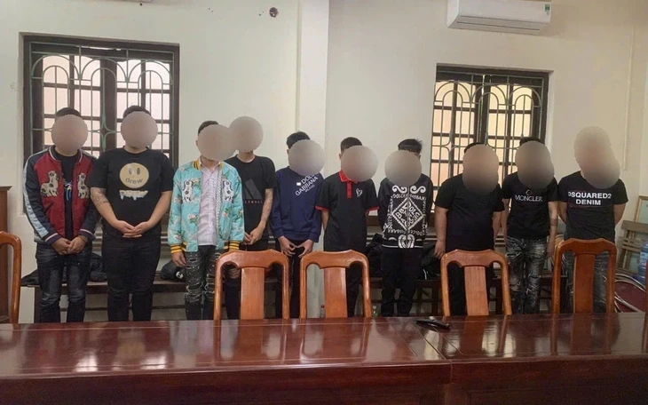 Khởi tố 8 bị can vụ nhóm người mua sầu riêng mâu thuẫn, chạy xe bán tải rượt đuổi, đánh nhau