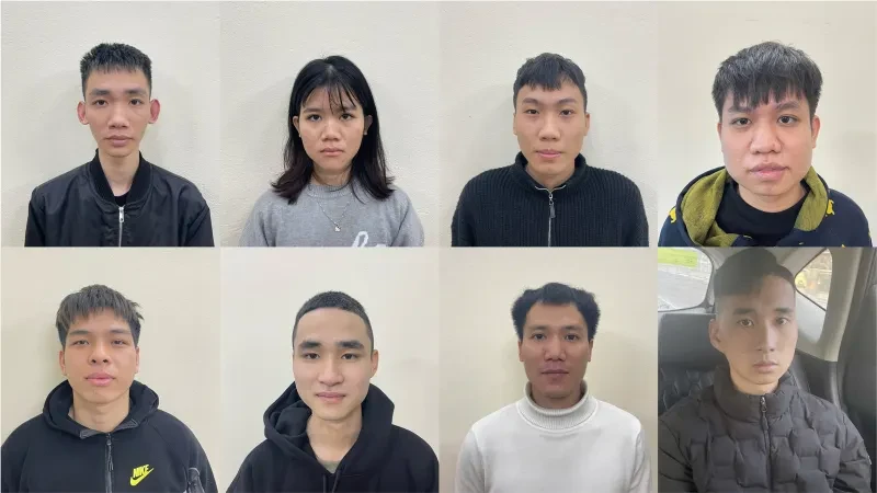 Khởi tố 8 đối tượng mở tài khoản ngân hàng, tiếp tay cho đường dây lừa đảo ở Campuchia Khởi tố 8 đối tượng mở tài khoản ngân hàng, tiếp tay cho đường dây lừa đảo ở Campuchia