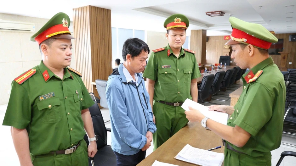 Khởi tố, bắt tạm giam bị can vi phạm quy định về đấu thầu gây hậu quả nghiêm trọng Khởi tố, bắt tạm giam bị can vi phạm quy định về đấu thầu gây hậu quả nghiêm trọng
