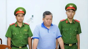 Khởi tố, bắt tạm giam Giám đốc Công ty Mekolor