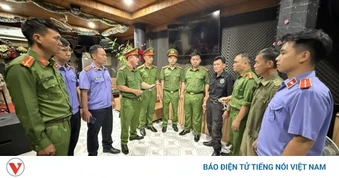 Khởi tố, bắt tạm giam người đàn ông lái xe Jeep đe đoạ tài xế công nghệ tại Đắk Lắk