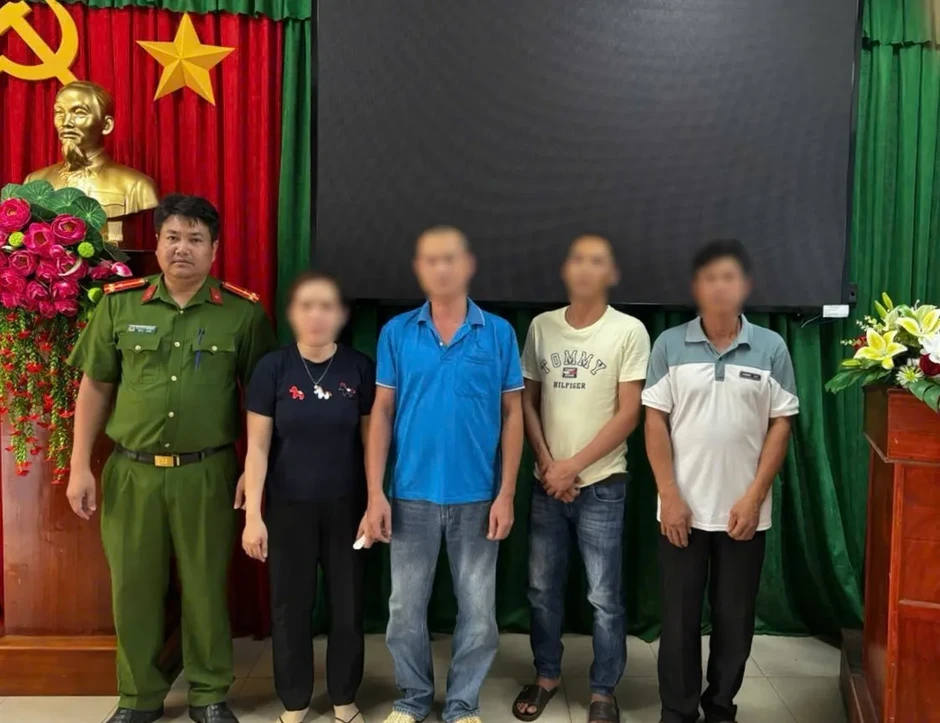 Khởi tố, bắt tạm giam nhóm đối tượng giết mổ heo bệnh đưa ra thị trường tiêu thụ Khởi tố, bắt tạm giam nhóm đối tượng giết mổ heo bệnh đưa ra thị trường tiêu thụ