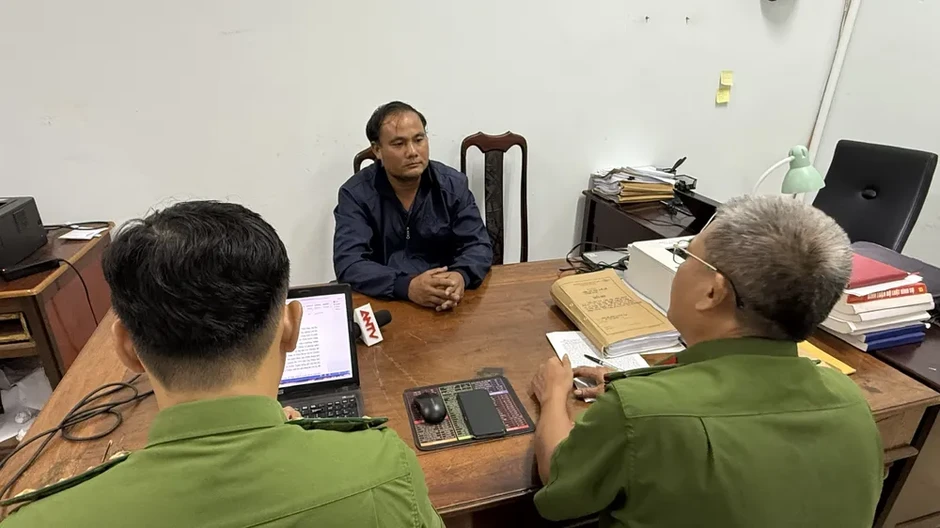 Khởi tố, bắt tạm giam thầy giáo dạy thể dục sát hại nữ đồng nghiệp Khởi tố, bắt tạm giam thầy giáo dạy thể dục sát hại nữ đồng nghiệp
