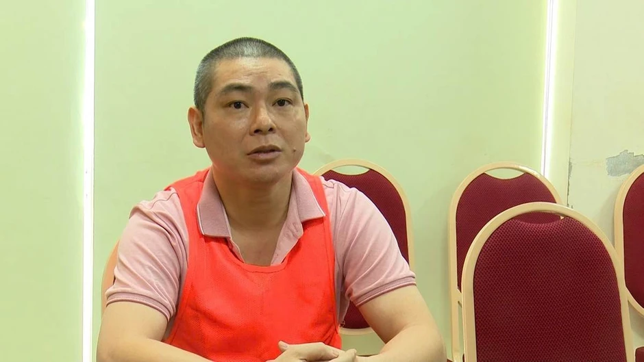 Khởi tố các đối tượng 'ăn chênh' 80 tỷ đồng của 300 khách hàng mua nhà ở xã hội tại Dự án New City Khởi tố các đối tượng 'ăn chênh' 80 tỷ đồng của 300 khách hàng mua nhà ở xã hội tại Dự án New City