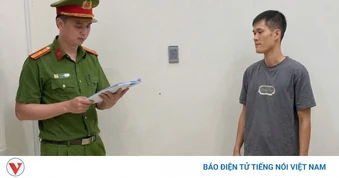 Khởi tố chủ shop 9X ở Ninh Bình buôn bán thời trang giả mạo nhãn hiệu nổi tiếng