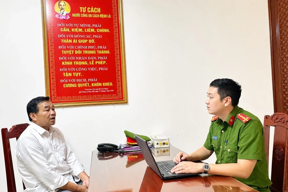 Khởi tố cựu lãnh đạo xã và nhà thầu ở Thanh Hóa lập hồ sơ khống rút tiền ngân sách Khởi tố cựu lãnh đạo xã và nhà thầu ở Thanh Hóa lập hồ sơ khống rút tiền ngân sách