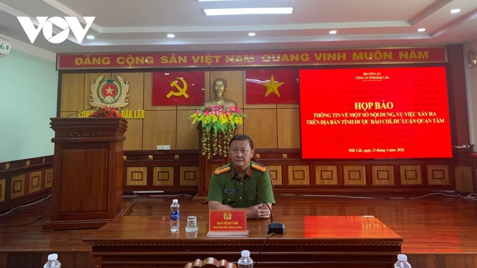Khởi tố cựu thiếu tá CSGT trong vụ tai nạn khiến nam sinh lớp 12 tử vong ở Đắk Lắk Khởi tố cựu thiếu tá CSGT trong vụ tai nạn khiến nam sinh lớp 12 tử vong ở Đắk Lắk