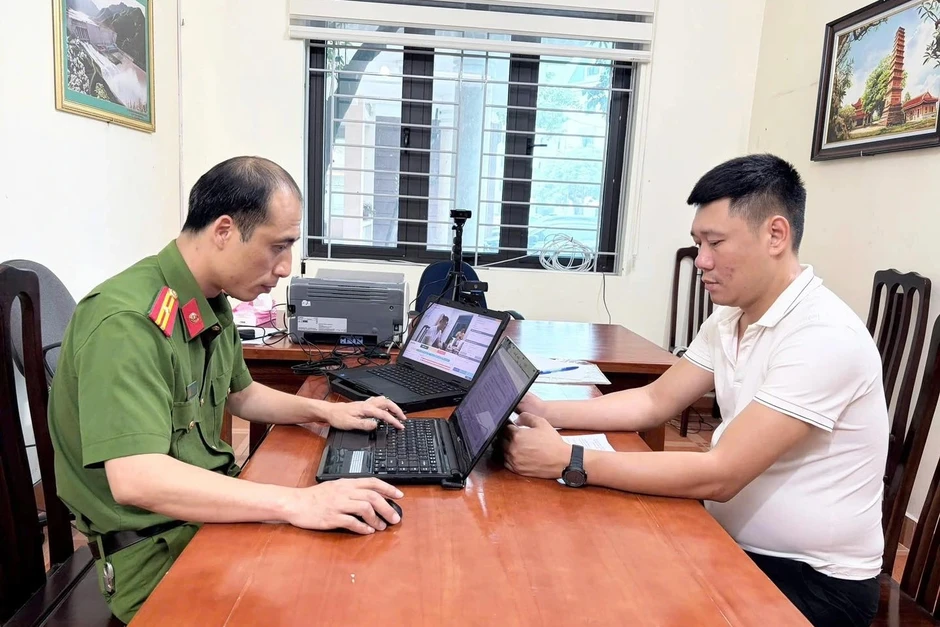 Khởi tố đối tượng cho vay "lãi cắt cổ" 180%/năm Khởi tố đối tượng cho vay "lãi cắt cổ" 180%/năm