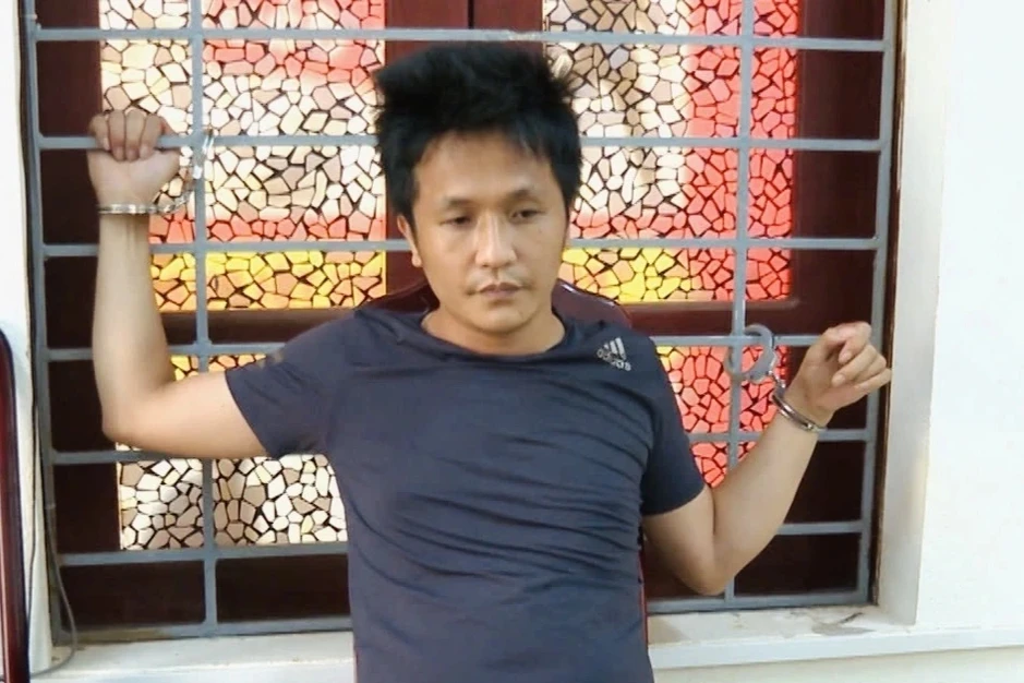 Khởi tố đối tượng đâm trung tá công an khi được vận động xét nghiệm ma túy Khởi tố đối tượng đâm trung tá công an khi được vận động xét nghiệm ma túy
