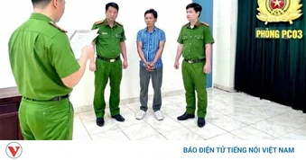 Khởi tố đối tượng gây ô nhiễm môi trường với khối lượng chất thải trên 500 tấn