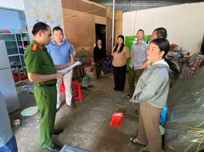 Khởi tố đối tượng sản xuất, buôn bán “thuốc nam gia truyền” Khởi tố đối tượng sản xuất, buôn bán “thuốc nam gia truyền”