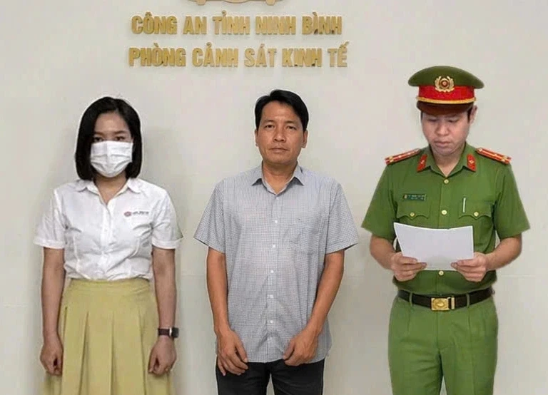 Khởi tố giám đốc và kế toán công ty ở Ninh Bình tội trốn thuế Khởi tố giám đốc và kế toán công ty ở Ninh Bình tội trốn thuế