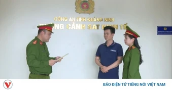Khởi tố hai mẹ con sản xuất "giấm nếp" bằng a xít và nước lã