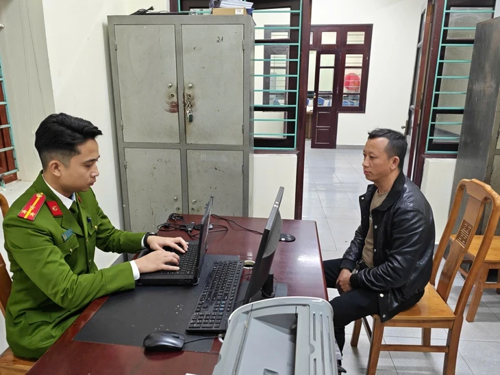 Khởi tố lái xe rời khỏi hiện trường sau tai nạn giao thông Khởi tố lái xe rời khỏi hiện trường sau tai nạn giao thông