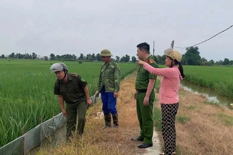 Khởi tố một bị can vì dùng điện bẫy chuột làm chết người Khởi tố một bị can vì dùng điện bẫy chuột làm chết người