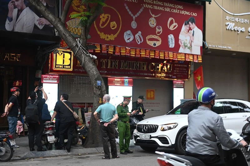 Khởi tố Tổng giám đốc Bảo Tín Minh Châu cùng con trai gây thiệt hại cho ngân sách Nhà nước 150 tỷ đồng