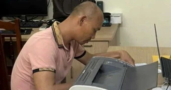 Khởi tố người đàn ông dâm ô hai bé dưới 16 tuổi