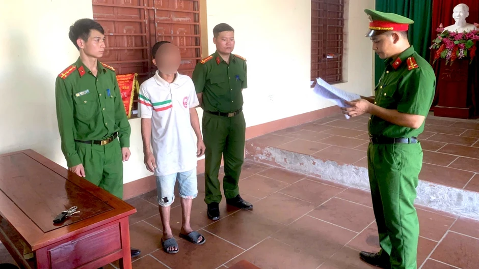 Khởi tố người đàn ông đánh cha mẹ ở Thái Nguyên Khởi tố người đàn ông đánh cha mẹ ở Thái Nguyên