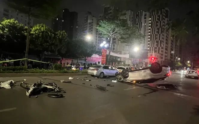 Khởi tố người đàn ông điều khiển xe Lexus gây tai nạn liên hoàn Khởi tố người đàn ông điều khiển xe Lexus gây tai nạn liên hoàn