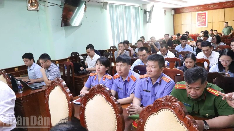 Khởi tố nguyên cán bộ Cảnh sát giao thông ở Đắk Lắk về tội danh “Không cứu giúp người đang ở trong tình trạng nguy hiểm đến tính mạng”